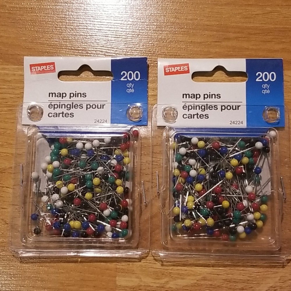 Staples map pins 2 packs 200 each